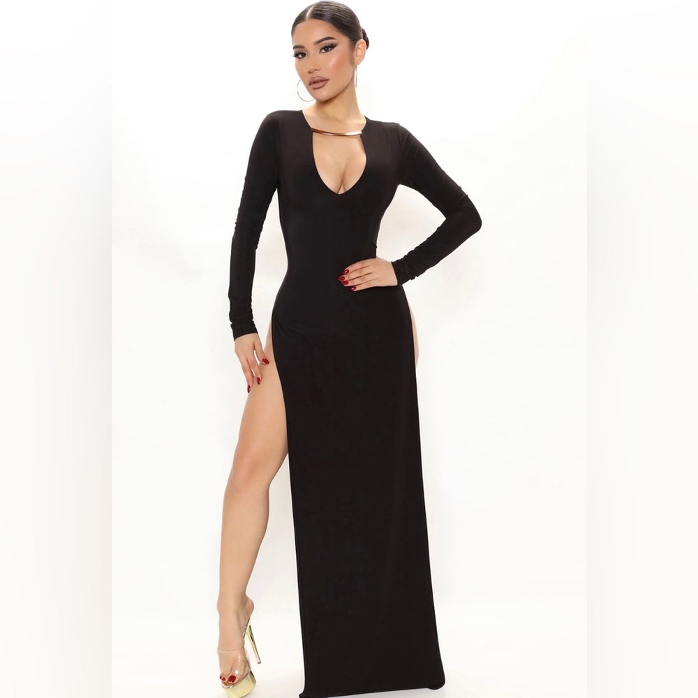 High Slit Black Maxi Dress ✨🖤